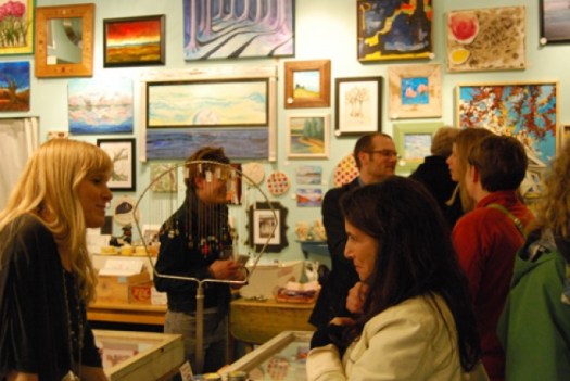 9749713592c05b011aa214978c6d5453-1